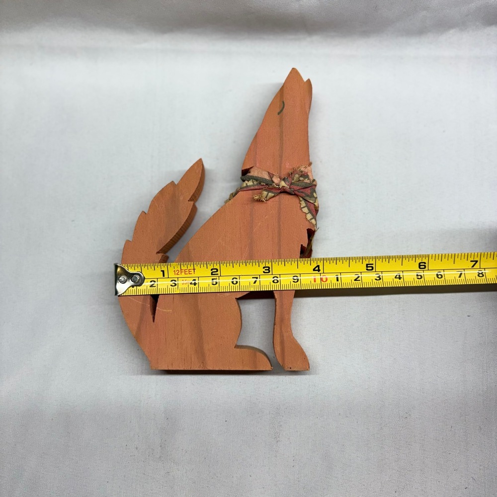 Unbranded Coyote Figurine Unisex OS Orange Good Howling Wood Folk Art Bandana - Picture 7 of 7